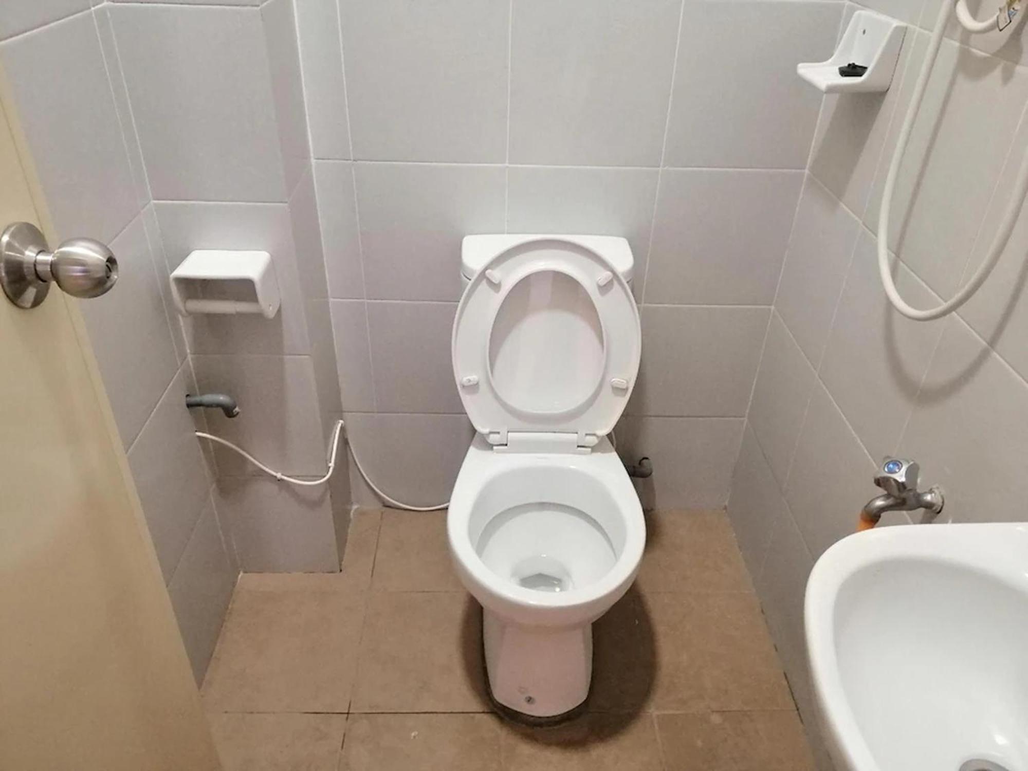 Js Hotel, Τζόχορ Μπάχρου Εξωτερικό φωτογραφία